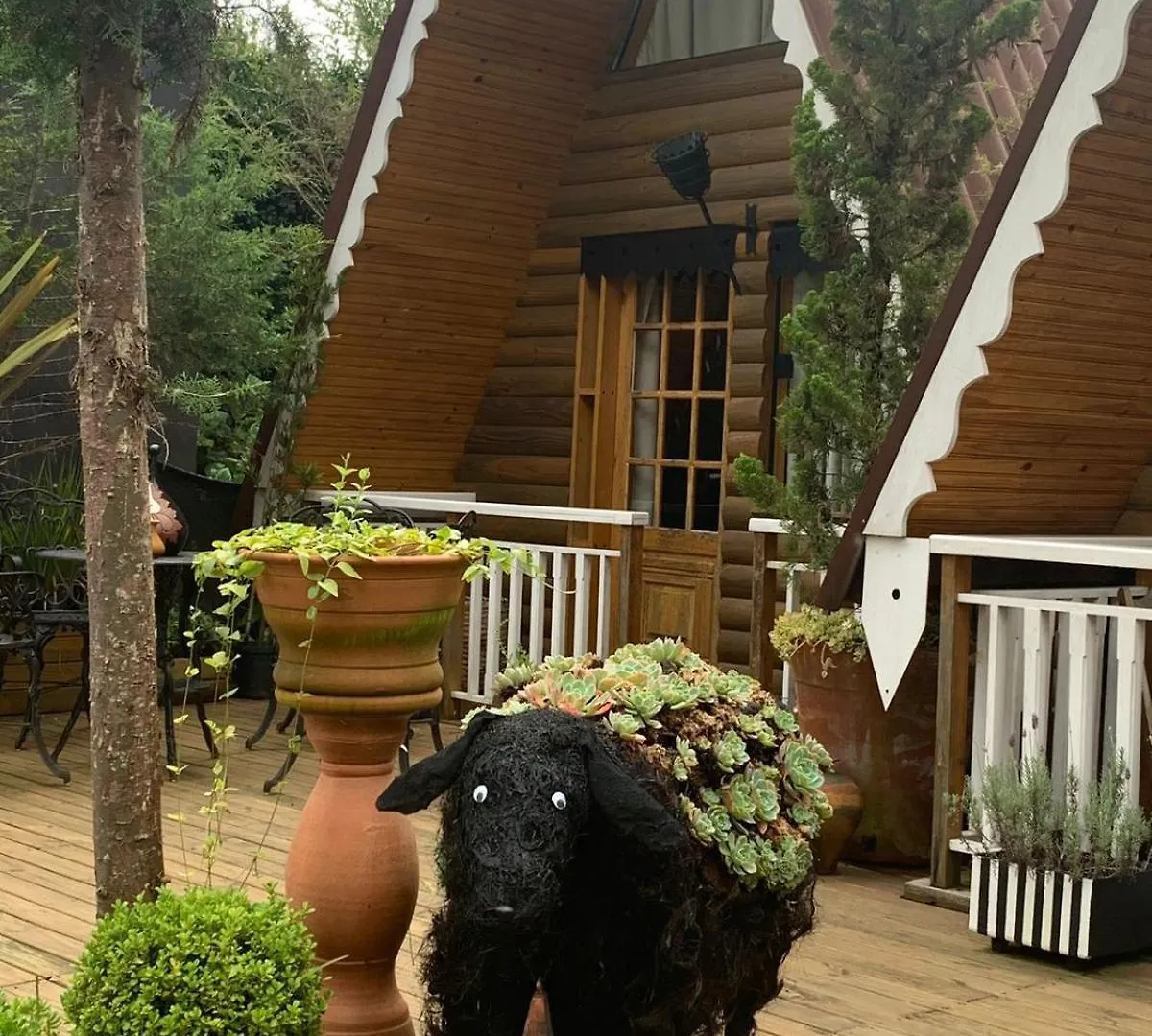 Suites No Chale Campos do Jordao 0*,  Brazil
