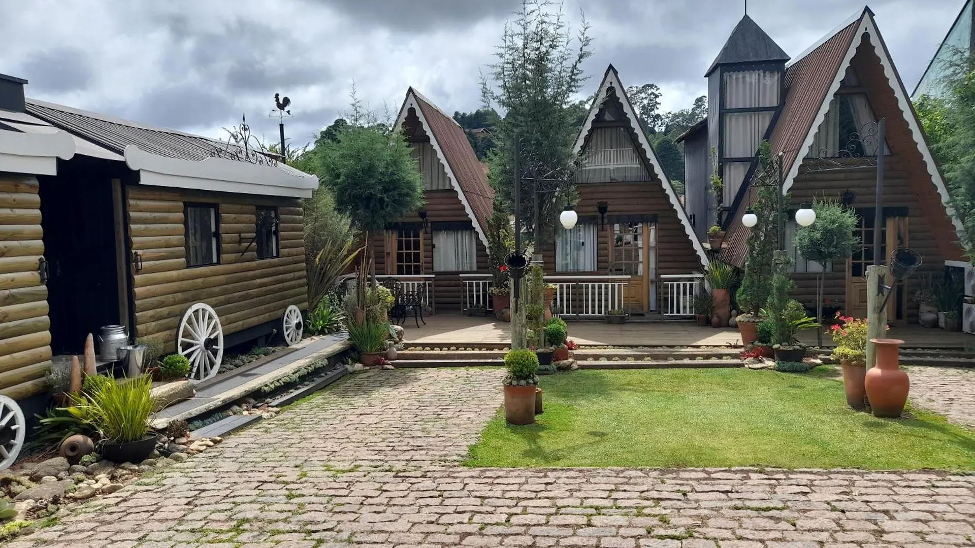 Bed & Breakfast Suites No Chale Campos do Jordao