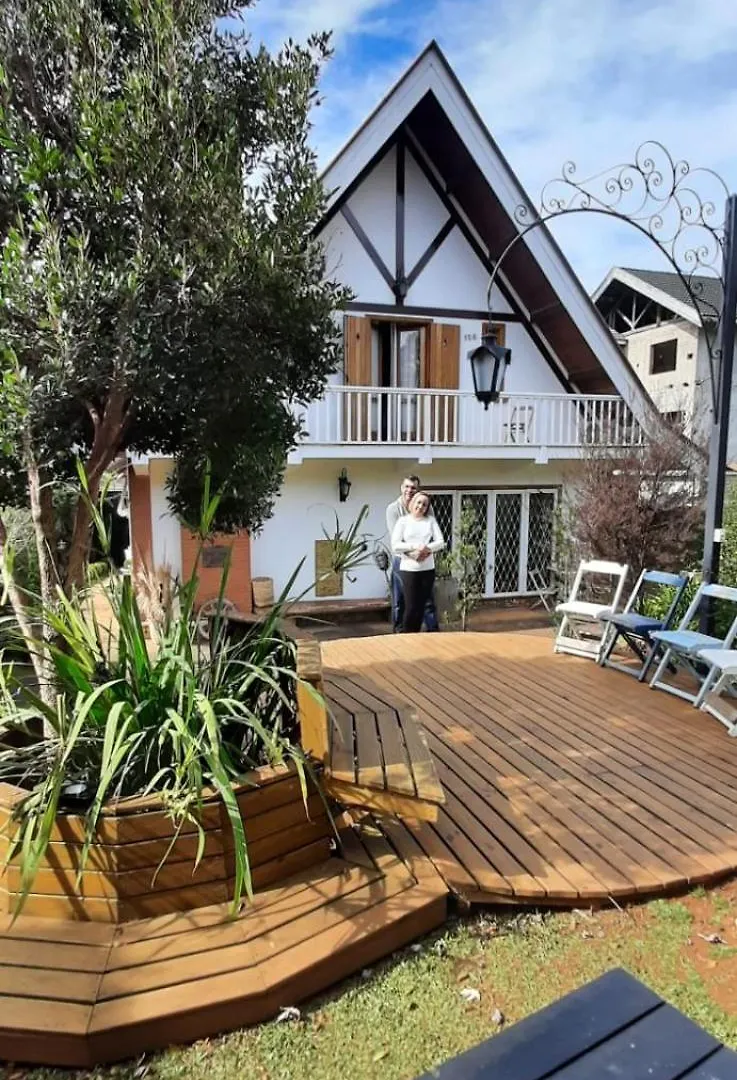 Suites No Chale Campos do Jordao Bed & Breakfast