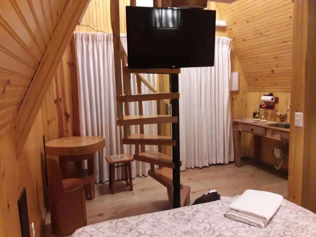 Suites No Chale Campos do Jordao Bed & Breakfast