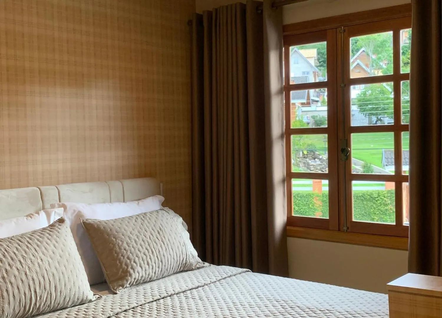 Suites No Chale Campos do Jordao 0*,  Brazil
